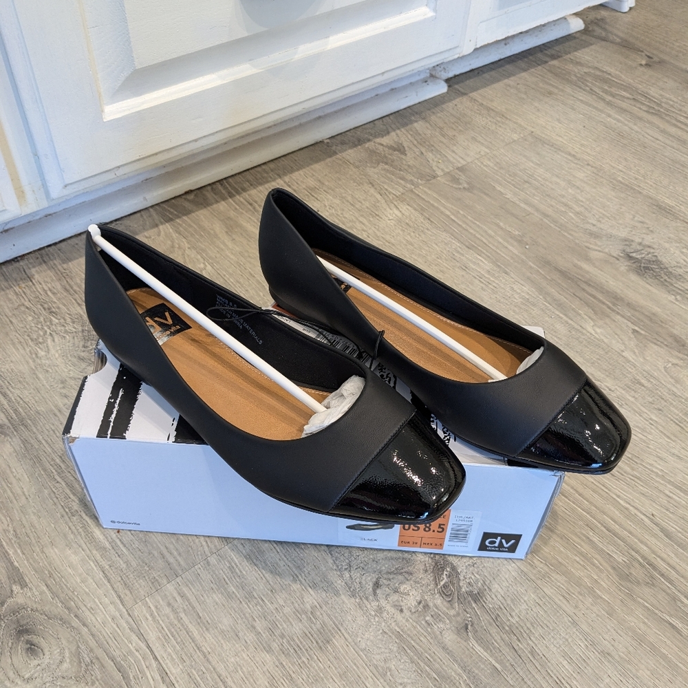 DV By Dolce Vita Women's Malanie Flats Black